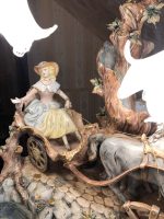 Strūklaka ar lampu, ļoti smalka detalizācija, figūras, strūklaka ir ejošā stāvoklī (156) - Image 11