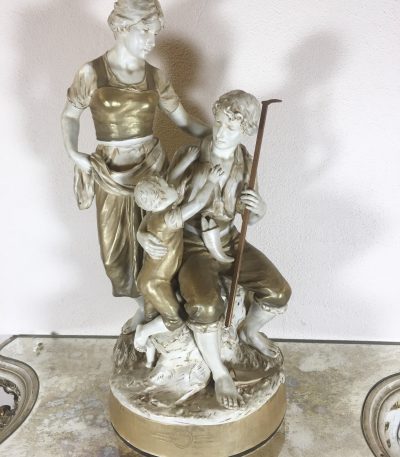Royal Dux porcelænsfigur, stor størrelse (185)
