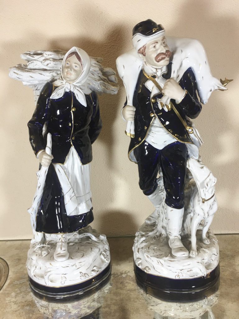 ROYAL DUX, store porcelænsfigurer (184)