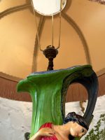Unikāls jūgendstila galda lampu pāris ar sieviešu figūrām — jūgendstilā (Pair of Art Nouveau Style Ceramic Table Lamps with Maiden Figures) (7012) - Image 26