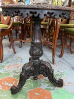Vidēja izmēra ozolkoka galdiņš ar kokgriezumiem — Napoleona III stilā (Carved Oak Accent Side Table in Napoleon III Style) (7014) - Image 6