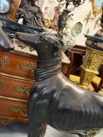 Dzīvā izmēra bronzas kurtu suņu skulptūru pāris — Neoklasicisms / Grand Manner tradicija, Eiropa, 20. gs. vidus–otrā puse pēc 18.–19. gs. modeļiem. (5994) - Image 9