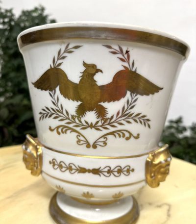 Porcelāna podiņš ar ērgli un sejas maskām – impērijas stils, Vieux Paris