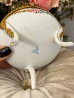 Smalks porcelāna trauks ar gleznojumu un bronzas detalizāciju (3799) - Bild 16
