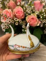 Smalks porcelāna trauks ar gleznojumu un bronzas detalizāciju (3799) - Bild 18