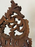 Ļoti liela izmēra koka molberts ar kokgriezumiem — Neorokoko stilā (Extra Large Carved Wooden Easel in Neorococo Style) (7011) - Image 6