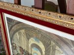 prints iestiklots zelta krāsas rāmī ar stiklu, ar sarkanu samta akcentu un pušķiem, vidēja izmēra (7010) - Image 12