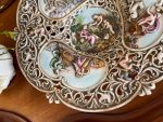 Large "Capodimonte" Porcelain Plate (3141) - Image 8