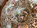 Large "Capodimonte" Porcelain Plate (3141) - Image 6