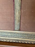 Krucifikss zeltītā rāmī ar eņģeļu galvām — Neogotikas stilā (Antique Crucifix Framed Velvet Cherubs in Neo-Gothic Style) (7019) - Image 15