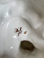 Liela Izmēra Porcelāna "Capodimonte" Vāze, Trauks, Figūra ar Vāku un Enģeļiem (3143) - Image 12