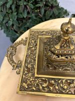 Ekskluzīvs liela izmēra antīks misiņa parādes galda komplekts — tintnīca (antique brass inkstand) (4410) - Image 6