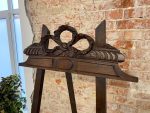 Ozolkoka mākslinieka molberts — Jūgendstilā (Large Antique Oak Studio Display Easel in Jugendstil) (690) - Image 4