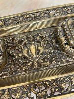 Ekskluzīvs liela izmēra antīks misiņa parādes galda komplekts — tintnīca (antique brass inkstand) (4410) - Image 15