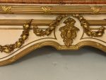 Dekoratives Wandfronton mit Rosengirlanden — Louis-XVI-Stil, Frankreich, um 1880–1900 (6331) – Bild 5