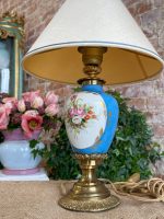 Maza Izmēra Porcelāna Galda Lampa (3248) - Image 4