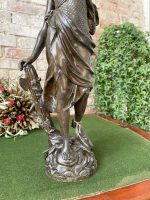 Large Female Figurine (1078) - Image 6