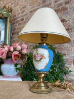 Maza Izmēra Porcelāna Galda Lampa (3248) - Image 2