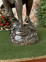 Large Female Figurine (1078) - Image 8