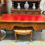 Ekskluzīvs, ļoti liela izmēra — divpusējs rakstāmgalds, bureau plat double sided — Luja XV / Belle Époque stils, Francija, ap 1880–1910 (6327)
