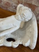porcelāna konsole stiprināma pie sienas, ar eņģeļa figūru, vidēja izmēra (5981) - Image 4