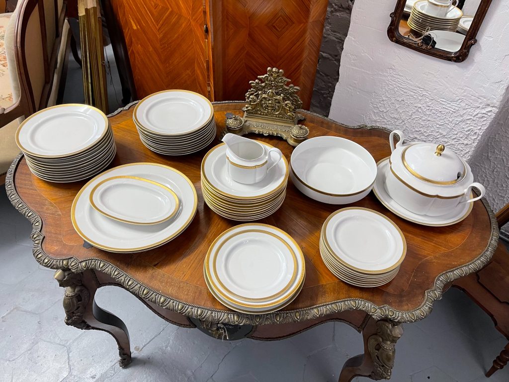 Scherzer Bavaria Porcelæn Middagsservice med Guld Kant (2782)