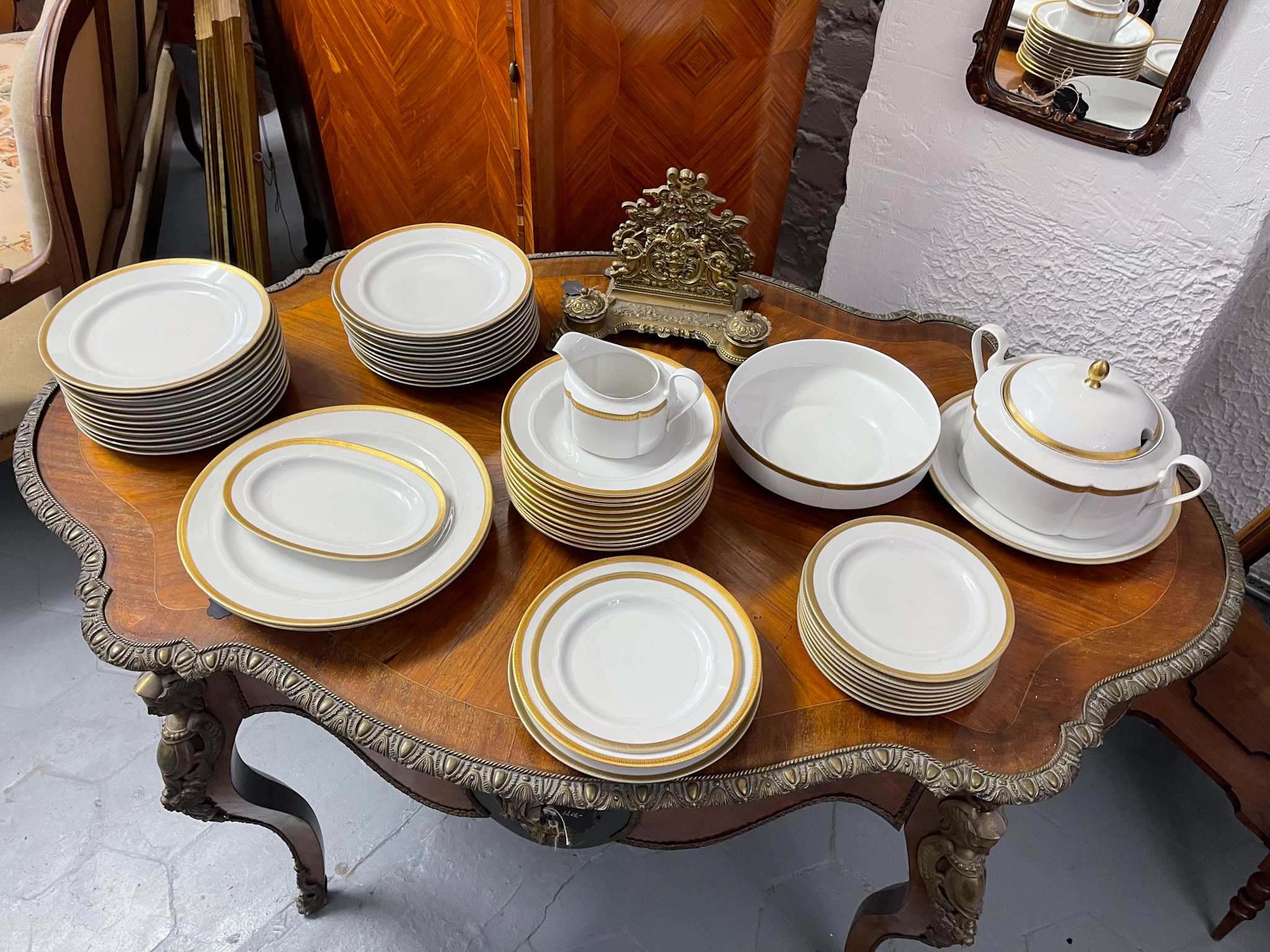 IMG_0993 vintage scherzer bavaria germany white porcelain dinner service set with wide gold band pattern