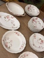 porcelāna servīze ar ziedu motīviem, Francija vai Bohēmija, aptuveni 19. gs. beigas — 20. gs. sākums (ap 1880.–1910. g.) (6189) - Image 5