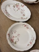 porcelāna servīze ar ziedu motīviem, Francija vai Bohēmija, aptuveni 19. gs. beigas — 20. gs. sākums (ap 1880.–1910. g.) (6189) - Image 6