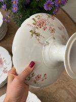 porcelāna servīze ar ziedu motīviem, Francija vai Bohēmija, aptuveni 19. gs. beigas — 20. gs. sākums (ap 1880.–1910. g.) (6189) - Image 22
