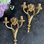 Antikke Louis XV stil forgyldte bronze Bra vægsconces, par (6701)