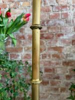 Grezna Metāla Stāvlampa ar Sešiem Svečturiem — Historisma stilā, (heavy bronze floor lamp candelabra - Historism Style) (3871) - Image 22