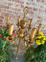 Grezna Metāla Stāvlampa ar Sešiem Svečturiem — Historisma stilā, (heavy bronze floor lamp candelabra - Historism Style) (3871) - Image 2