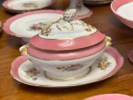 Porcelāna deserta un servējamais trauku komplekts — historisma (neorokoko) stilā, (Porcelain Dessert and Serving Tablewa – Image 13