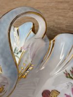 trīsdaļīgs porcelāna šķīvis ar ziedu, putna un zivs motīviem (6170) - Image 9