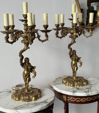 Bordlamper med kvindefigur, 6 pærer, tunge, 2 stk. tilgængelige