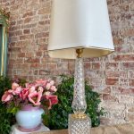 Liela Kristāla Lampa ar Zelta Krāsas Detaļām (3227)