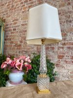 Liela Kristāla Lampa ar Zelta Krāsas Detaļām (3227)