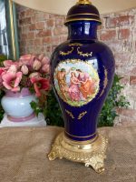 Liela Izmēra Porcelāna Lampa (3229) - Image 2