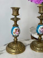 Neliela Izmēra Svečturu Pāris ar Porcelāna Detalizāciju (5089) - Image 3