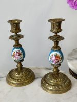Neliela Izmēra Svečturu Pāris ar Porcelāna Detalizāciju (5089) - Image 2