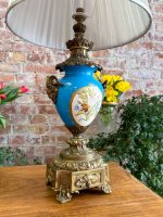 Porcelāna lampa ar bronzu, vidēja izmēra (3879) - Image 4