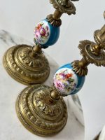 Neliela Izmēra Svečturu Pāris ar Porcelāna Detalizāciju (5089) - Image 4