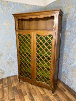Ozolkoka Vitrīna ar Zaļo Rūtaino Stiklu — Luija XV / Art Nouveau, Francija, ap 1890.–1910. (549) - Image 4