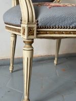Izsmalcināti krēsli ar gobelēnu un roku balstiem — Luija XVI stilā (French Louis XVI Style Tapestry Armchairs) (5111) - Image 16