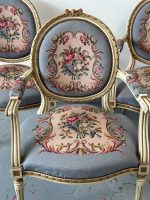 Izsmalcināti krēsli ar gobelēnu un roku balstiem — Luija XVI stilā (French Louis XVI Style Tapestry Armchairs) (5111) - Image 5