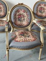 Izsmalcināti krēsli ar gobelēnu un roku balstiem — Luija XVI stilā (French Louis XVI Style Tapestry Armchairs) (5111) - Image 2