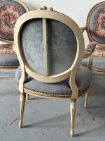Izsmalcināti krēsli ar gobelēnu un roku balstiem — Luija XVI stilā (French Louis XVI Style Tapestry Armchairs) (5111) - Image 19