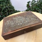Muzikālā Lāde, Metāla, Smaga, Vidēja Izmēra (4441)