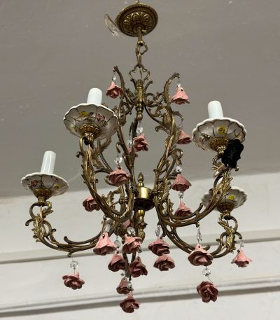 Lampa ar maziem ziediņiem, maza izmēra, 5 spuldzes (4870)